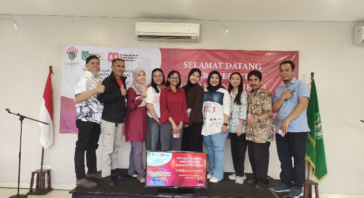 Dosen dan Mahasiswa FBS UNAS Lolos ke Grand Final Lomba Karaoke PPU UNAS: Rayakan Kemerdekaan Lewat Suara dan Semangat