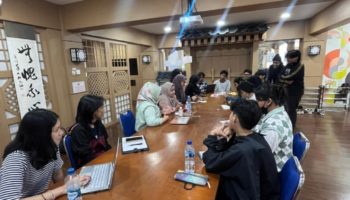 Rapat Panitia Bulan Bahasa 2025: Kolaborasi Dosen dan Mahasiswa Siap Gaungkan Bahasa dan Budaya