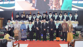 UNAS Kukuhkan Enam Guru Besar Baru, Dosen FBS Prof. Sylvie Meiliana Tekankan Pentingnya Dokumentasi Budaya