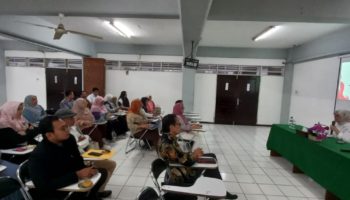 FBS UNAS Gelar Rapat Dosen Semester Ganjil Tahun Akademik 2025/2026
