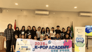 Mahasiswa Prodi Bahasa Korea UNAS Ikuti Kegiatan 2025 K-Pop Academy