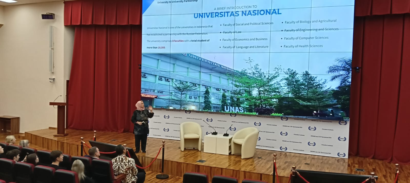 Dekan FBS UNAS Presentasi di Institute of Oriental Studies Moscow, Sekaligus Promosikan Universitas Nasional ke Kancah Internasional