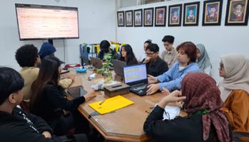 FBS UNAS Gelar Rapat Persiapan Bulan Bahasa 2025 Angkat Tema “Lost in Translation: Found in Unity”