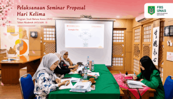 Pelaksanaan Seminar Proposal Hari Kelima Program Studi Bahasa Korea UNAS Tahun Akademik 2025/2026